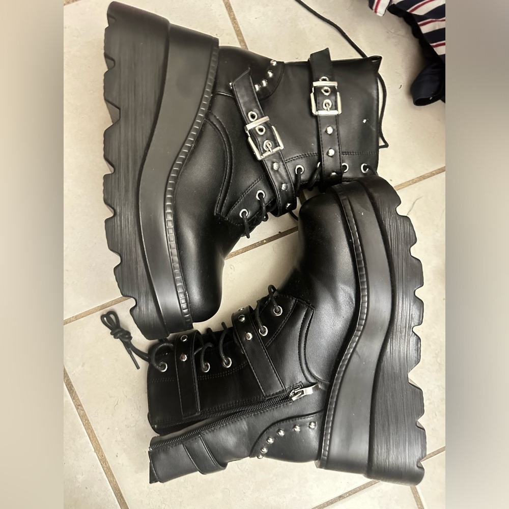 Gothic Lace Up Boots 4inch heels w/ Side Zipper